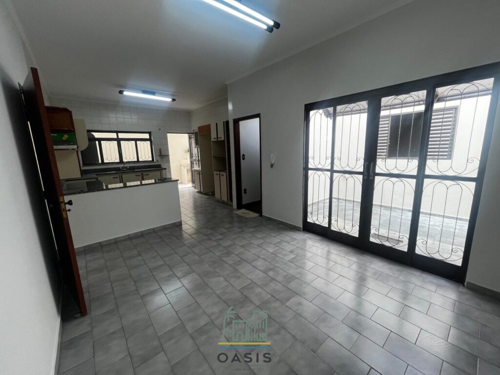 2ffd3307-0cbf-49ec-b85b-0b089985785c