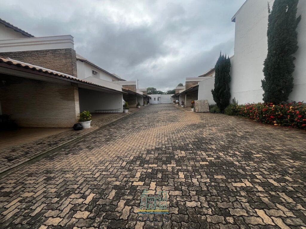 b69972bd-5b76-439f-8a32-fce4d0be4555