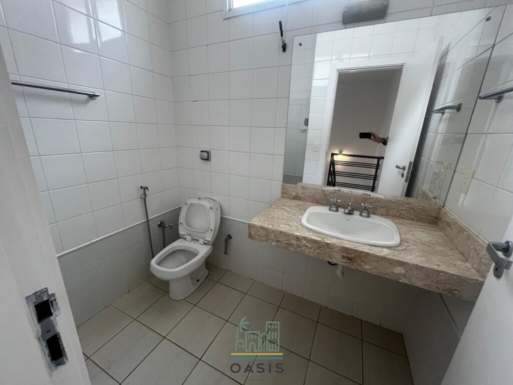 eb388b1d-869b-41df-9af8-35b348c69594